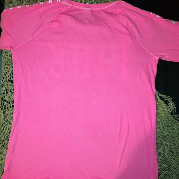 PINK pink tee L * - Picture 3 of 3